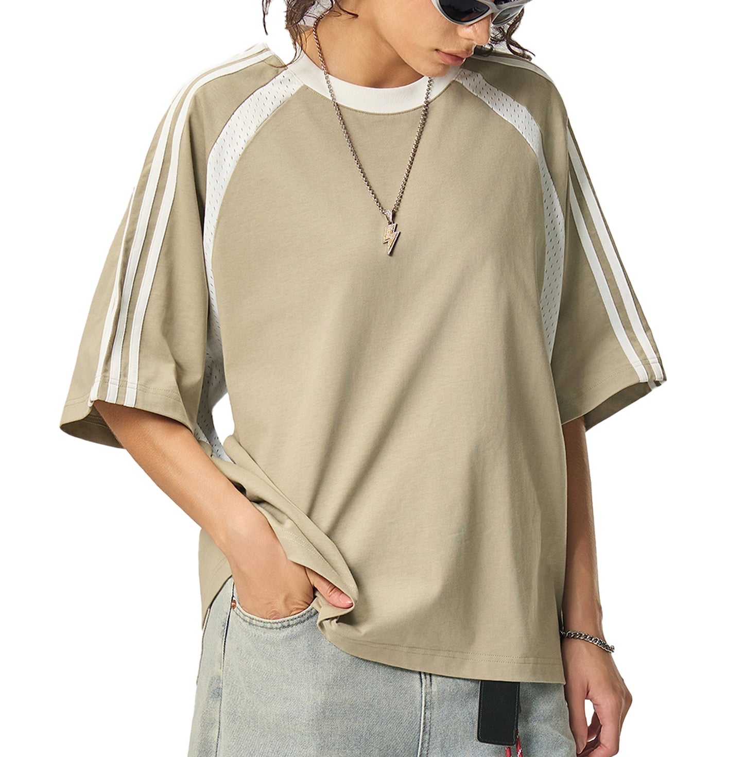 Contrast Stripes Panel Mesh T-shirt